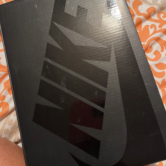 Foams - Picture 10 of 12